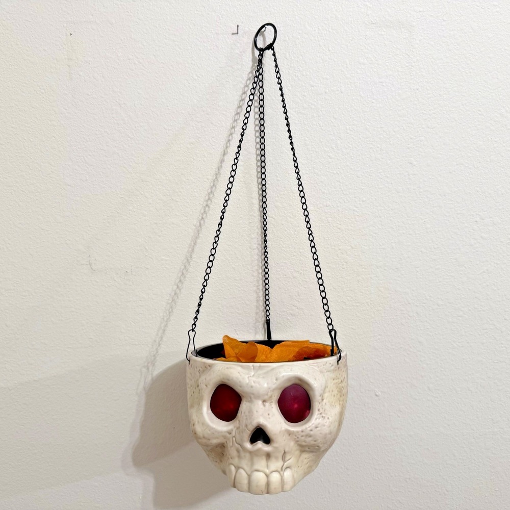 Hyde And Eek Hanging Halloween Decoration Skull Flame Torch Sconce‎